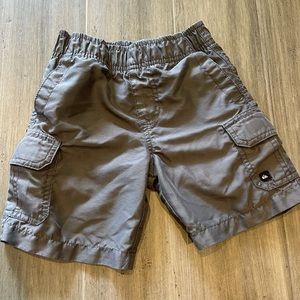 Quiksilver Cargo shorts (3T)